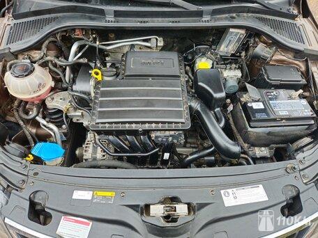 Skoda, Rapid, 1600, 110, бензин, хэтчбек, механика, передний привод, среднее состояние, левый, коричневый, 1 490 000 ₽